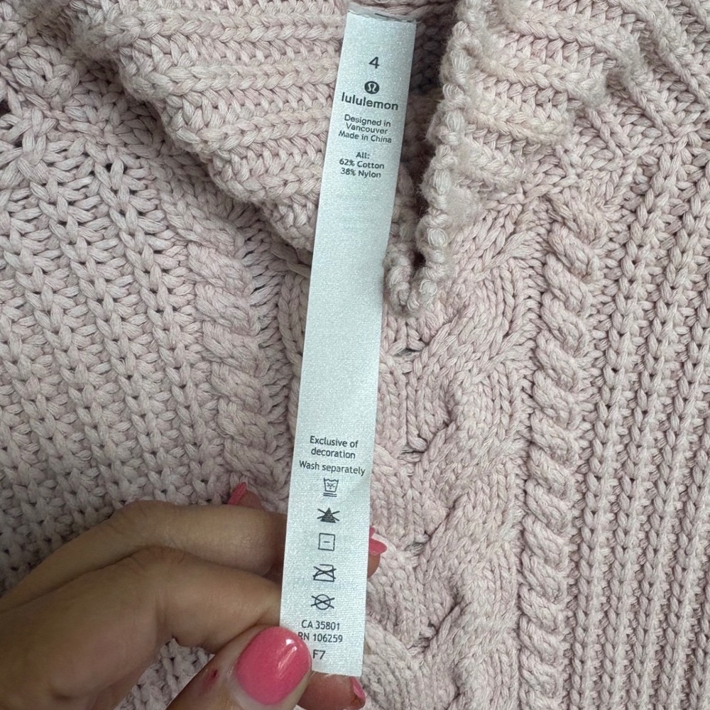 Lululemon Pink Cable Knit Turtleneck Sweater Size 4 Mock Neck Raglan Sleeve - Picture 5 of 7
